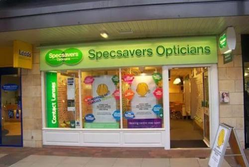 Specsavers推出了首个全球性的应该活动