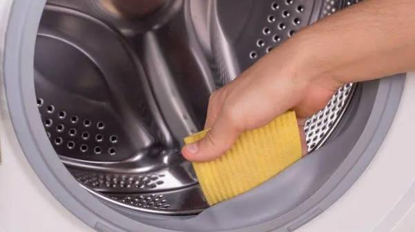 怎么清理滚筒洗衣机门口上的橡胶圈