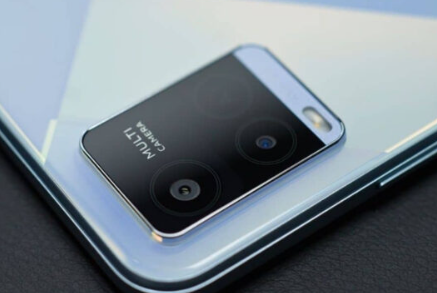 Vivo Y21是制造商Vivo的最新智能手机