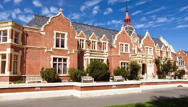 Te Whare Wānaka O Aoraki林肯大学在世界大学排名中名列前茅