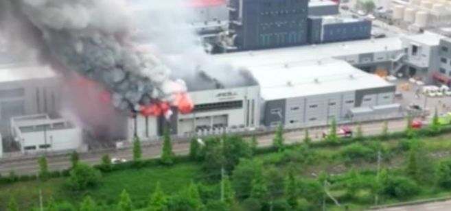 京畿道电池工厂火灾致22人遇难，包括19名中国公民